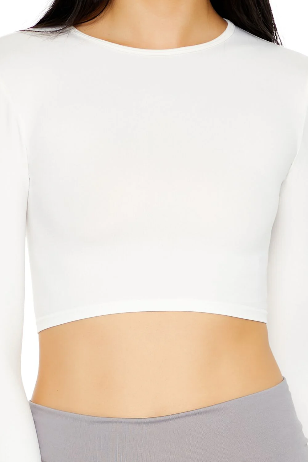 Seamless Long-Sleeve Crop Top - Image 3