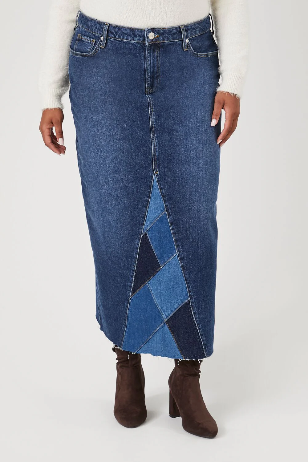 Plus Size Patchwork Denim Maxi Skirt - Image 2