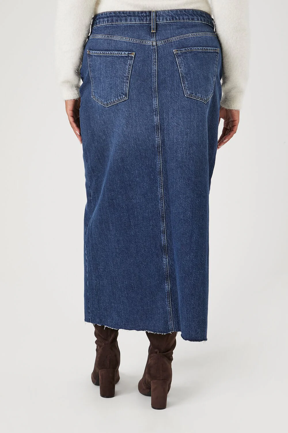 Plus Size Patchwork Denim Maxi Skirt - Image 4