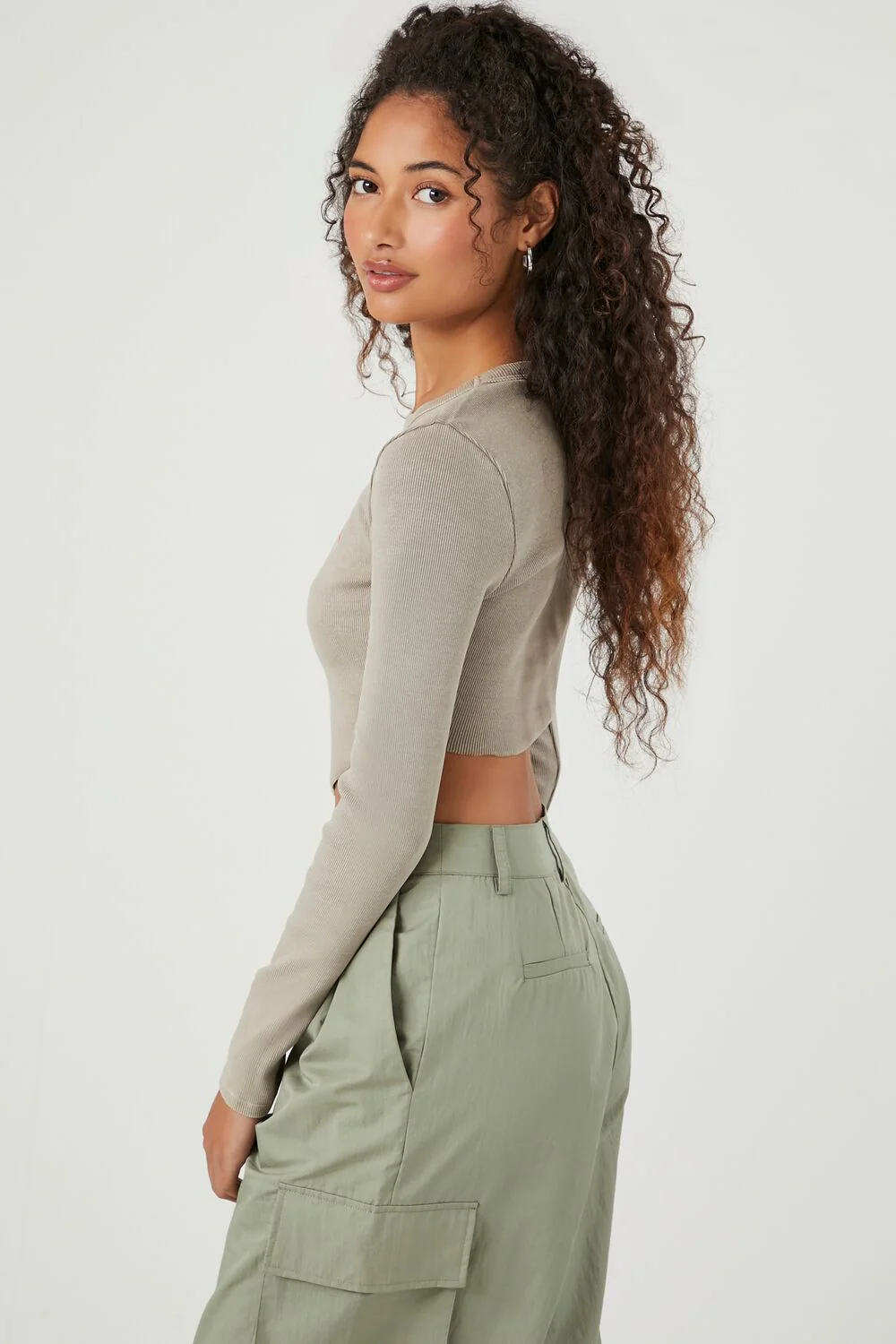 St George Graphic Cropped Tee - Image 2