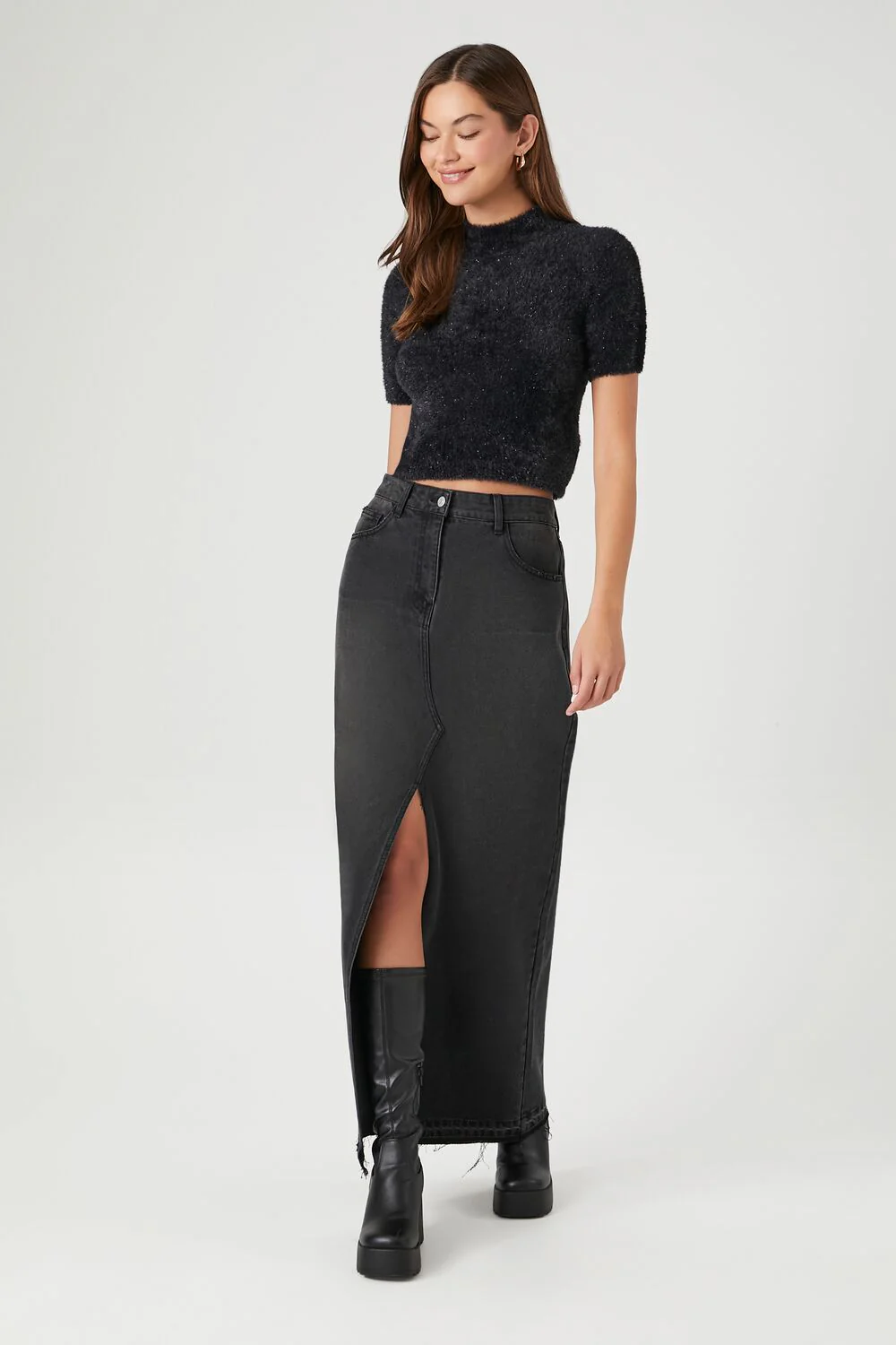 Fuzzy Mock Neck Cropped Tee - Image 4