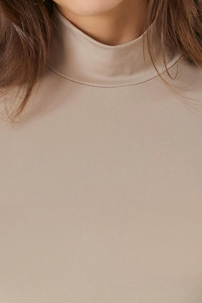 Cropped Wraparound Turtleneck Top - Image 5