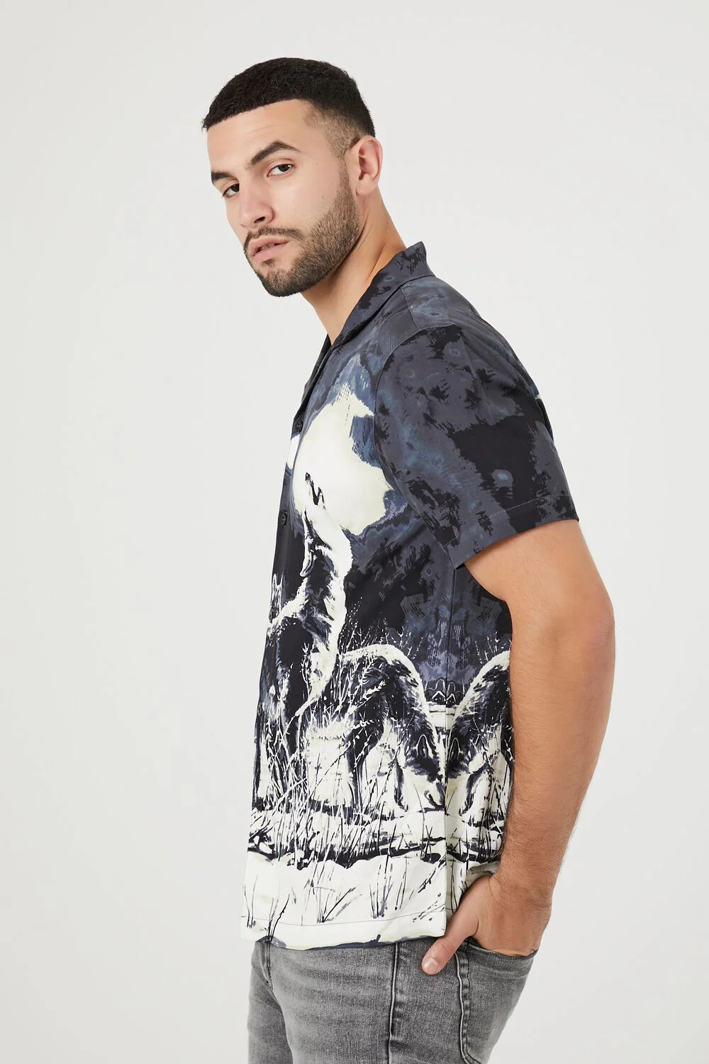 Twill Howling Wolf Graphic Shirt - Image 2