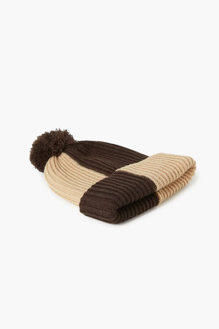 Checkered Pom Pom Beanie - Image 2