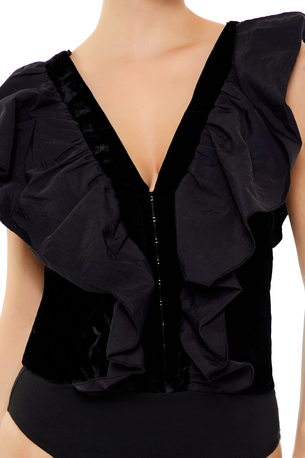 Ruffle Butterfly-Sleeve Bodysuit - Image 3