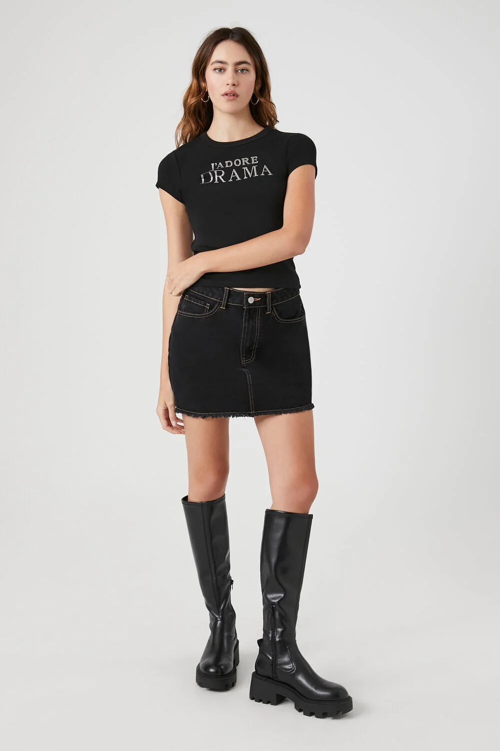 Jadore Drama Graphic Baby Tee - Image 4