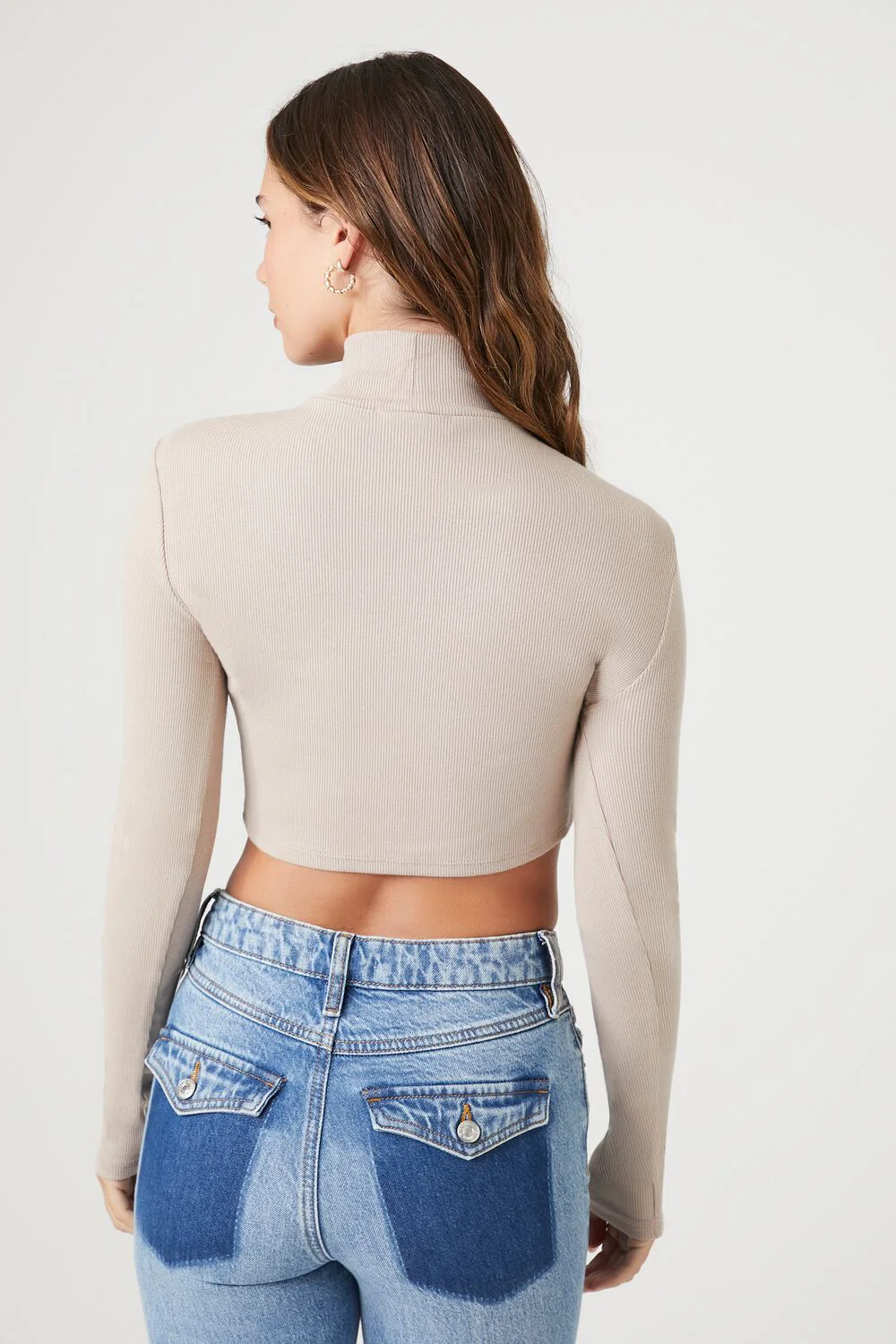 Ribbed Knit Turtleneck Crop Top - Image 3