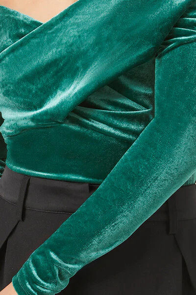Velvet Off-the-Shoulder Top - Image 5