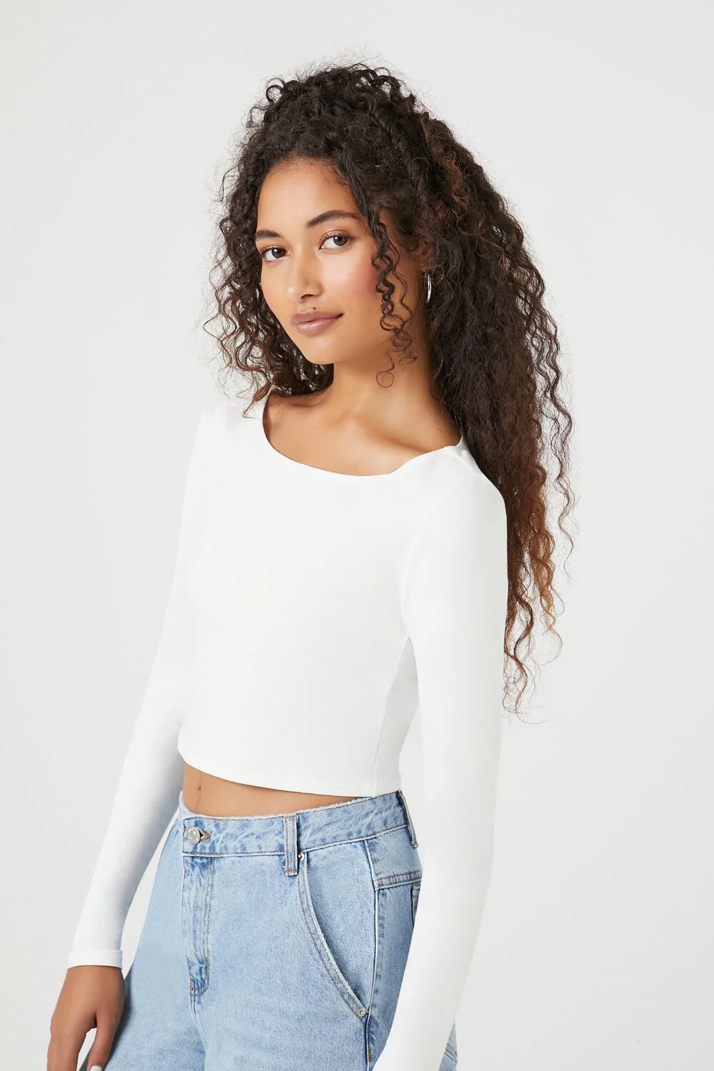 Long-Sleeve Crop Top - Image 2