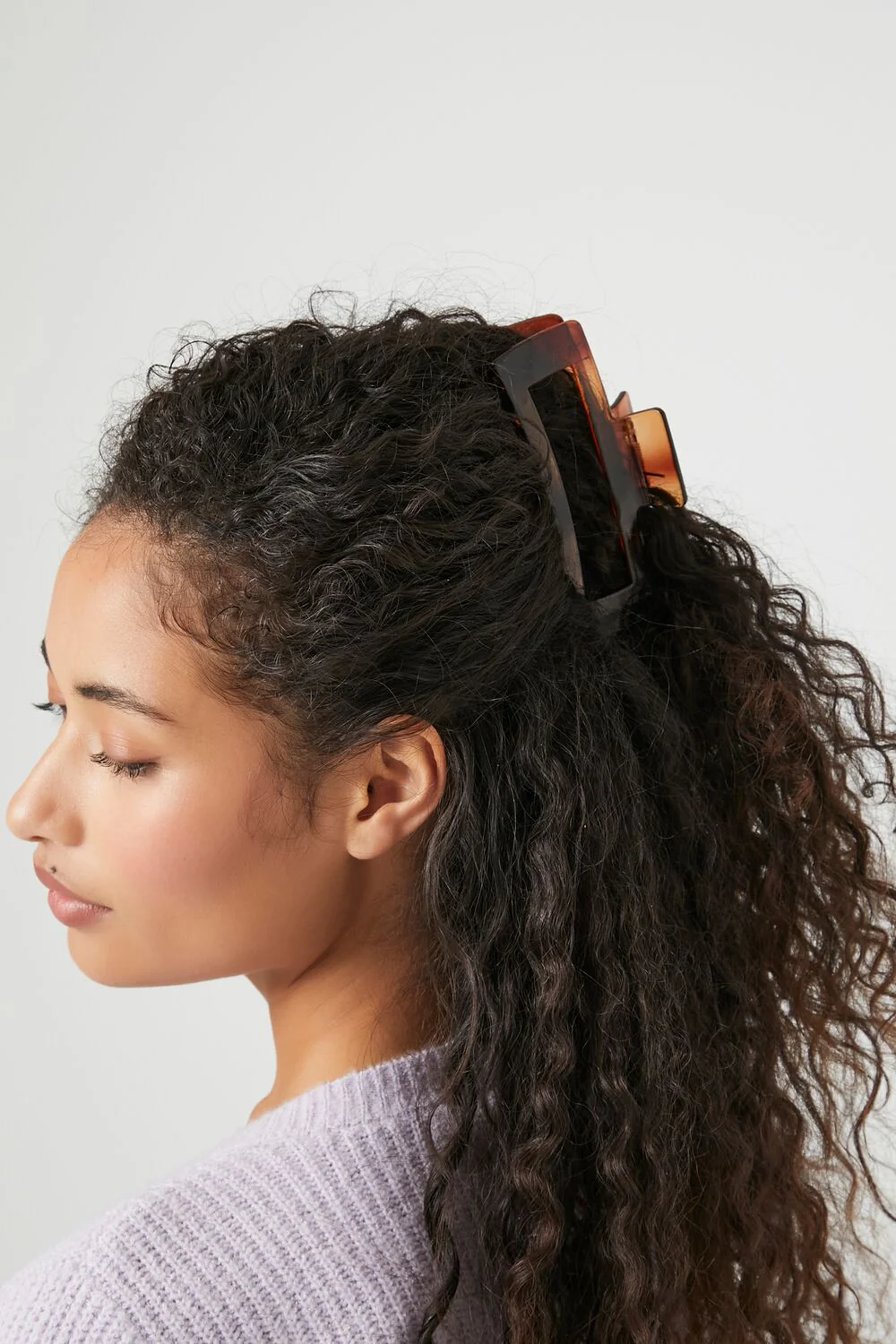 Cutout Claw Hair Clip - Image 2