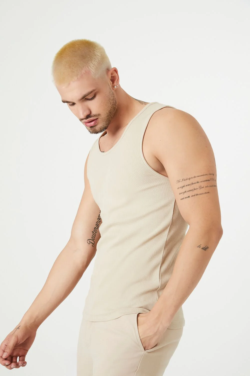 Scoop Neck Ribbed Tank Top - Image 5