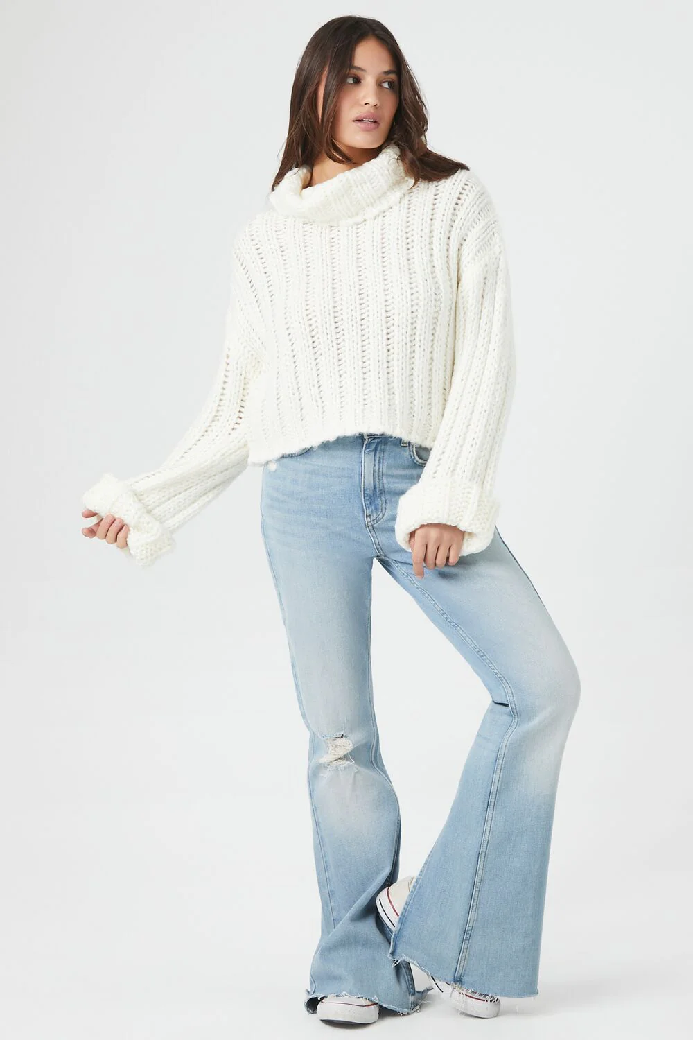 Turtleneck Cropped Sweater - Image 4