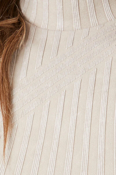 Seamless Ribbed Knit Crop Top - Image 5