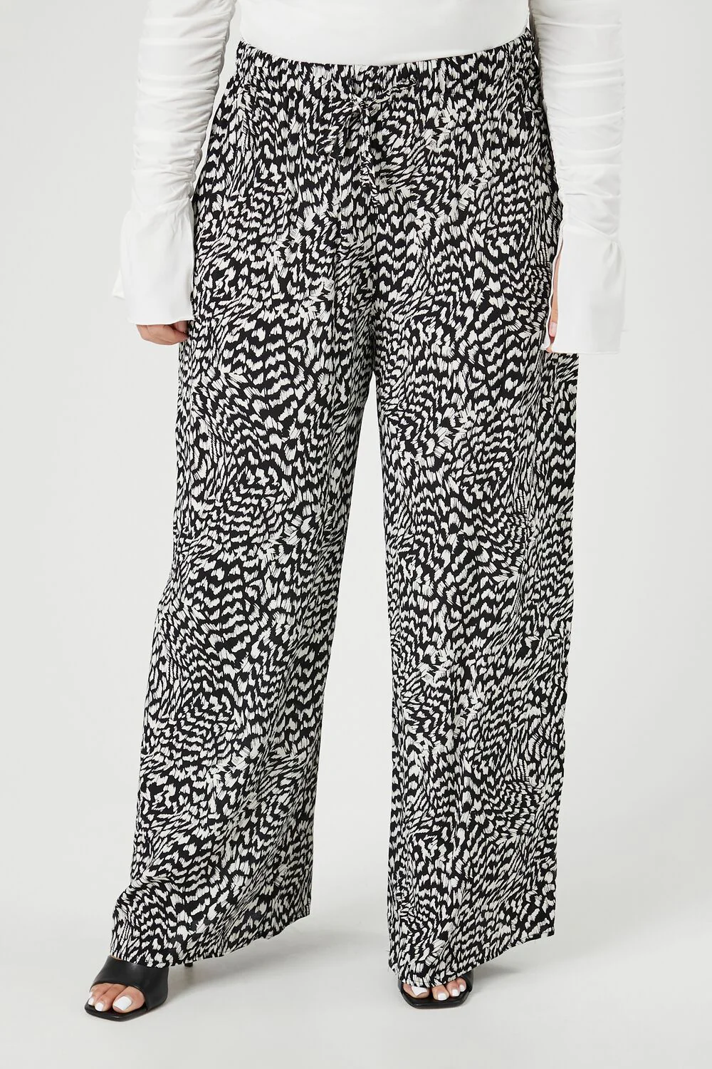Plus Size Abstract Wide-Leg Pants - Image 2