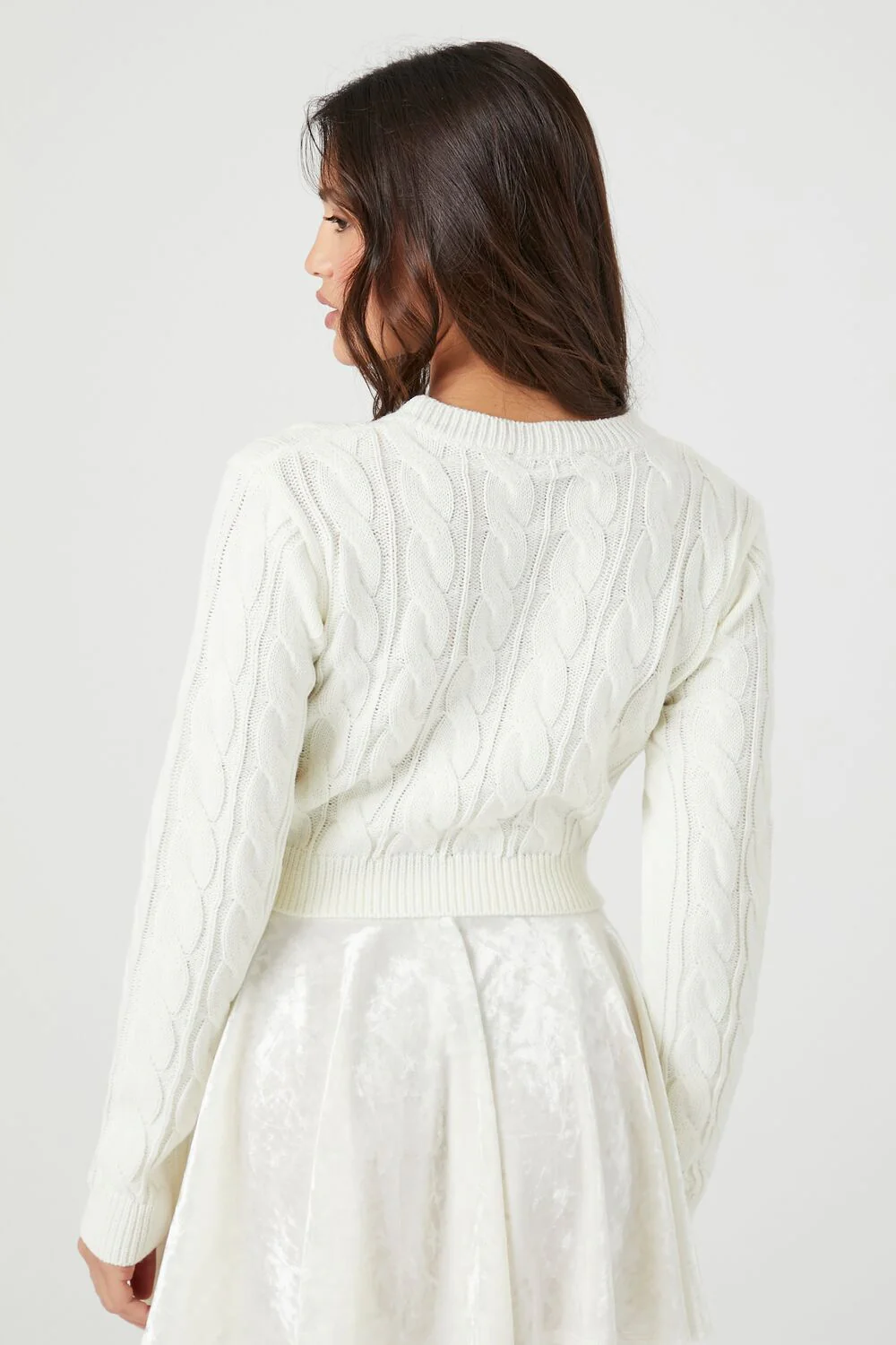 Cropped Cable Knit Sweater - Image 3