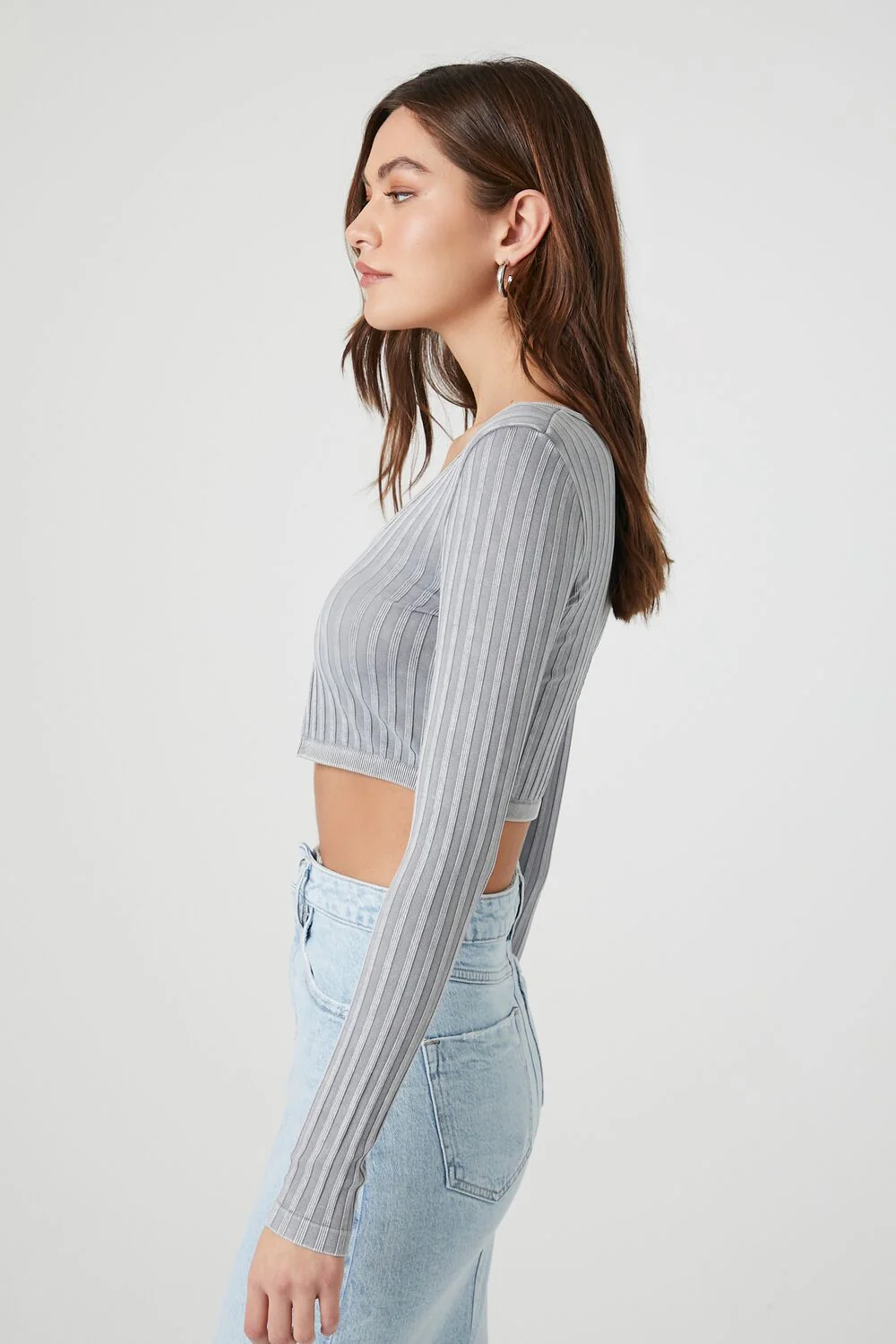 Seamless Split-Hem Crop Top - Image 2