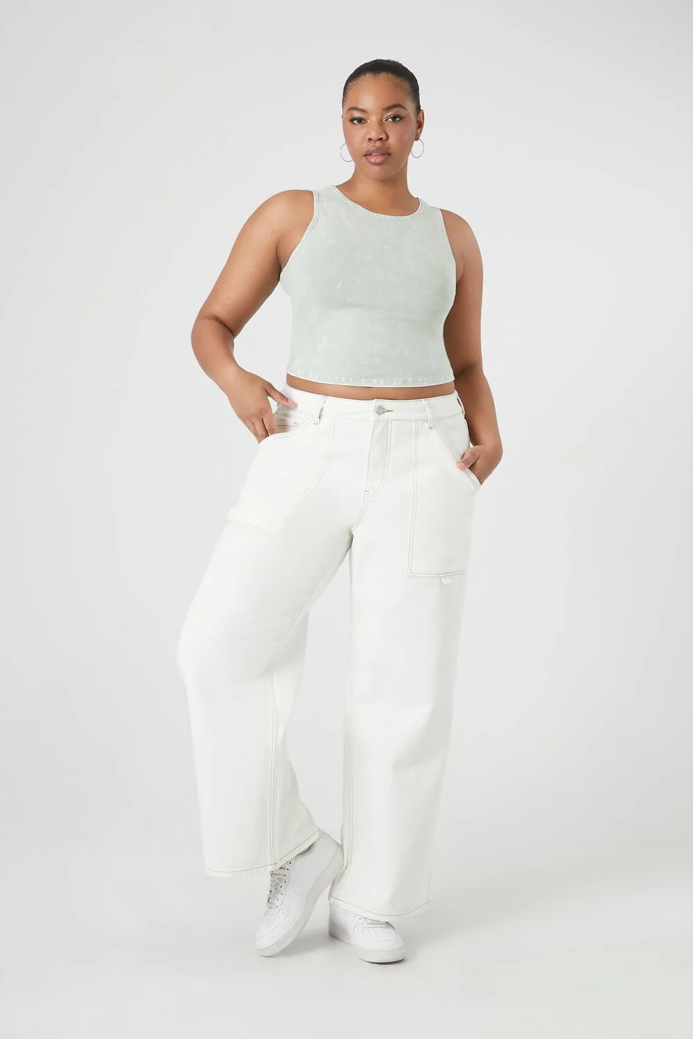 Plus Size Cropped Tank Top - Image 14