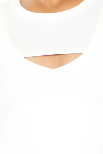 Layered Cutout Cropped Tee - Image 10