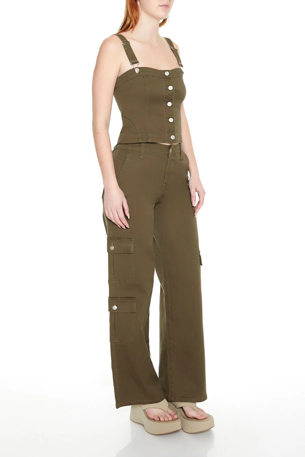 Mid-Rise Wide-Leg Cargo Pants - Image 3