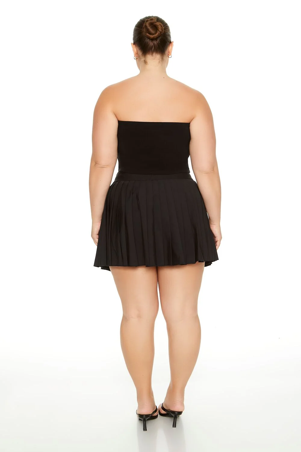 Plus Size Pleated Mini Skort - Image 3