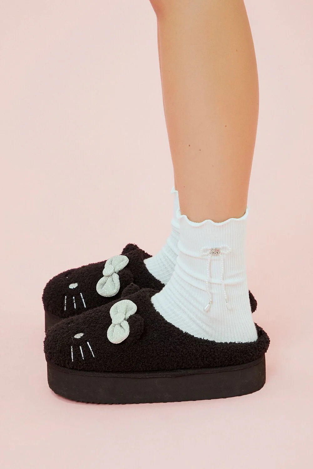 Hello Kitty Indoor Slippers - Image 2