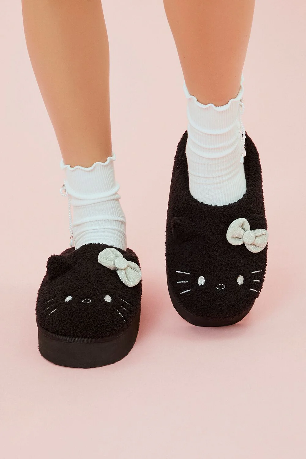 Hello Kitty Indoor Slippers - Image 4