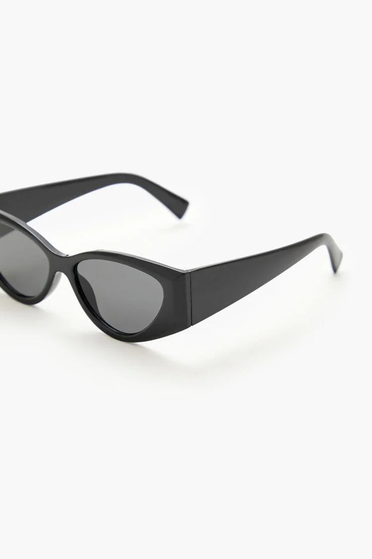 Cat-Eye Frame Sunglasses - Image 10