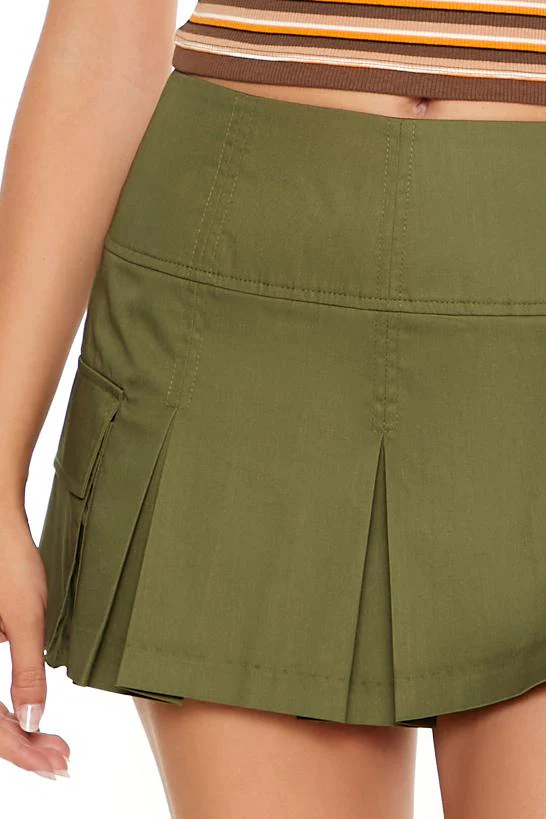 Pleated Cargo Mini Skirt - Image 17