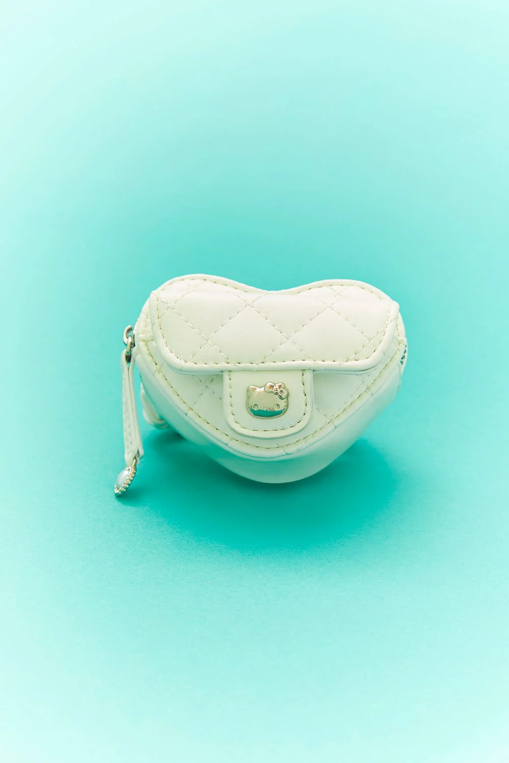 Hello Kitty Heart Coin Purse - Image 5