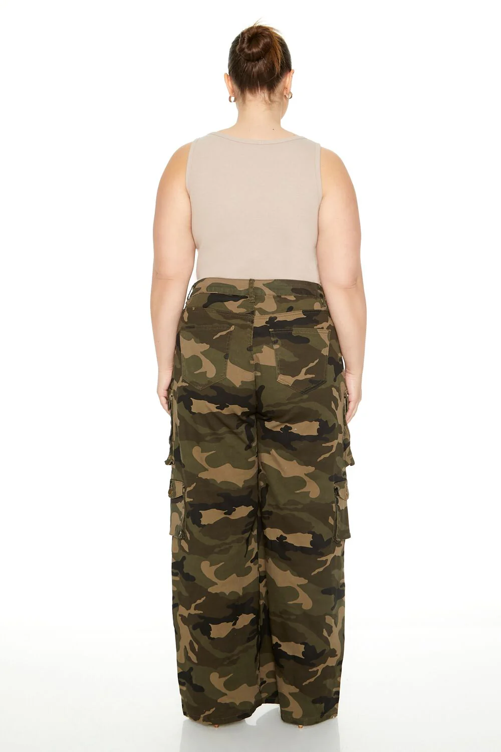 Plus Size Camo Print Cargo Pants - Image 3
