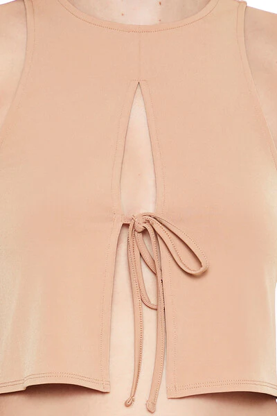 Sleeveless Tie-Front Crop Top - Image 8