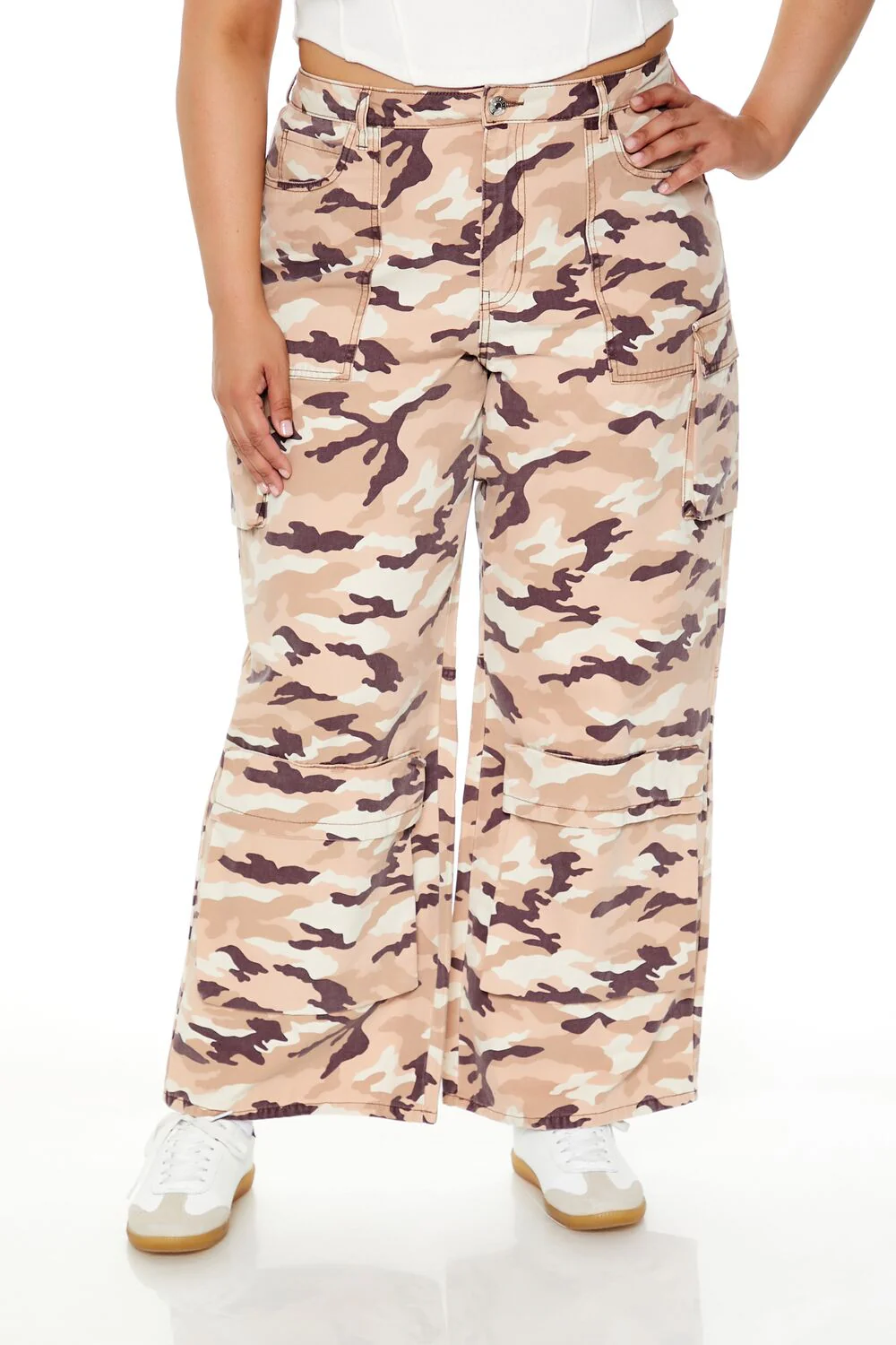 Plus Size Leaf Print Cargo Pants - Image 2