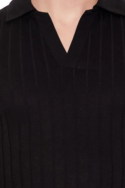 Ribbed Open V-Neck Polo Shirt - Image 5