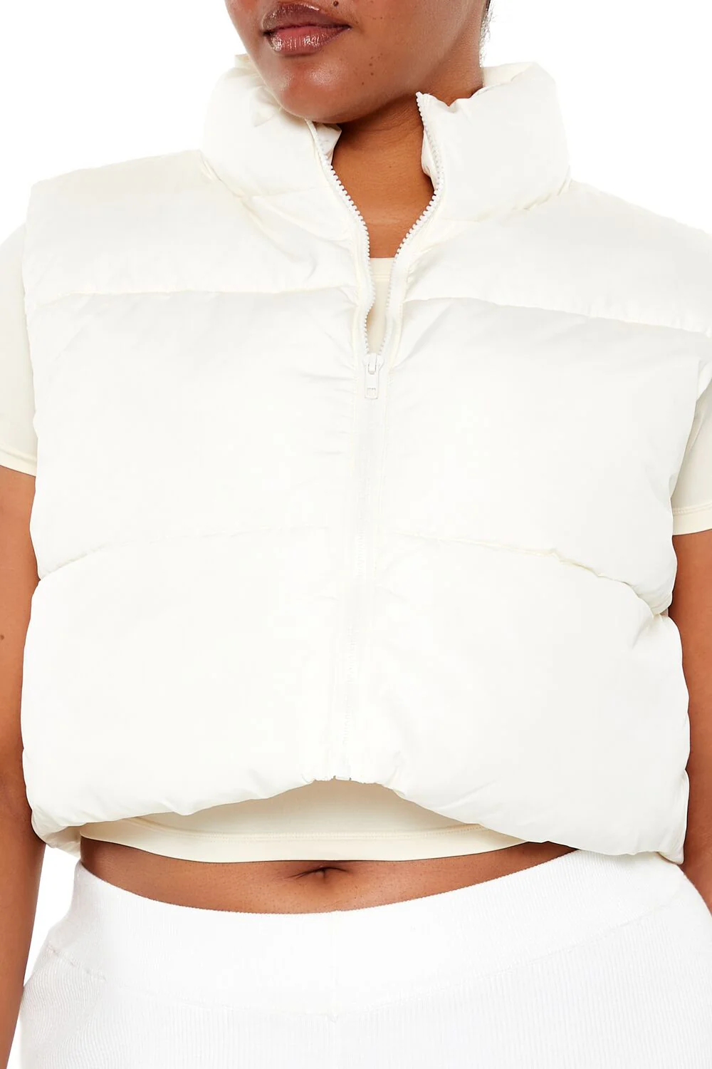 Plus Size Cropped Puffer Vest - Image 3