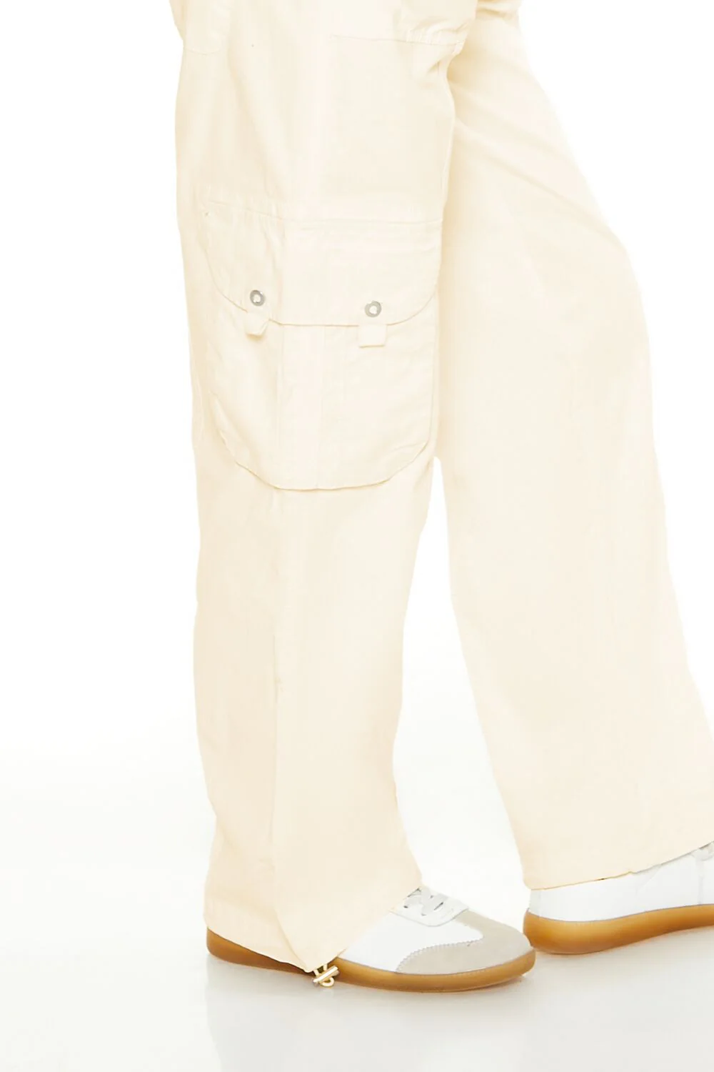 Low-Rise Straight-Leg Cargo Pants - Image 5