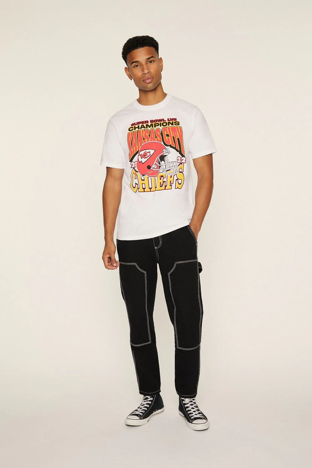 Kansas City Chiefs Graphic Tee - Image 2