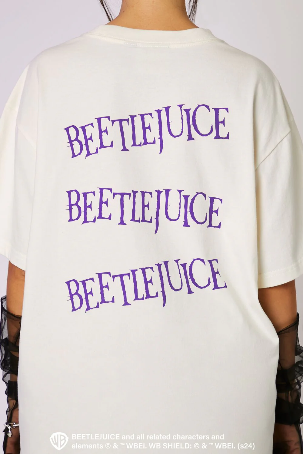 Beetlejuice Beetlejuice Graphic Tee - Image 4