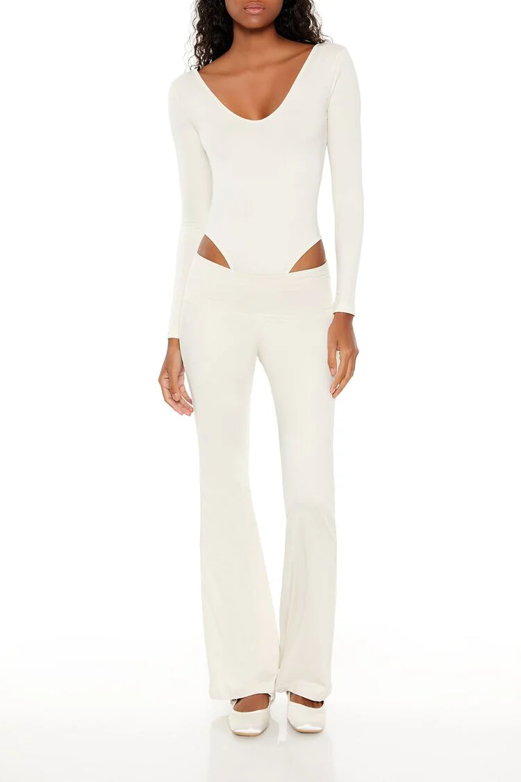 Seamless Thong V-Neck Bodysuit - Image 21