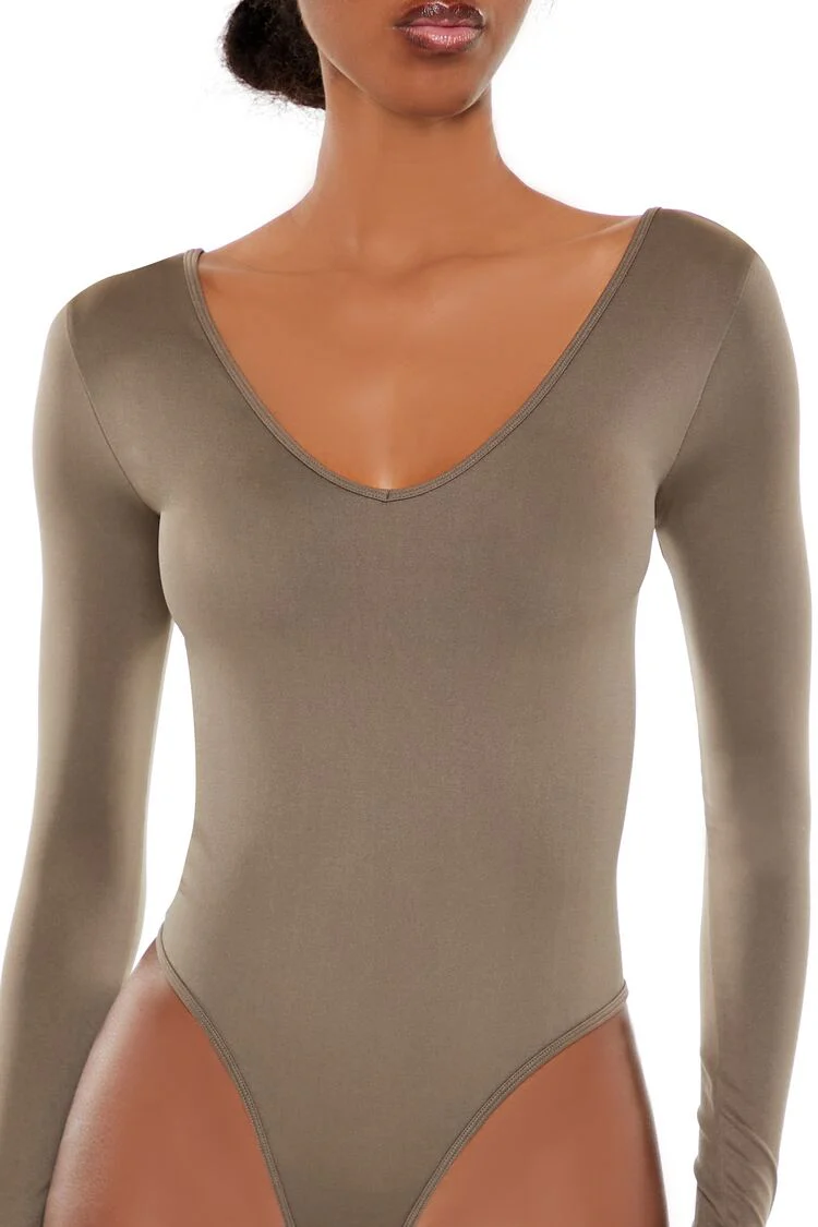 Seamless Thong V-Neck Bodysuit - Image 8
