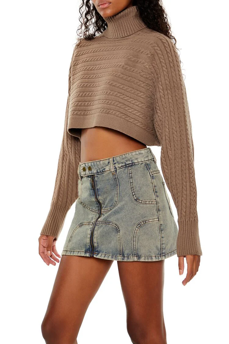 Cropped Turtleneck Sweater - Image 4