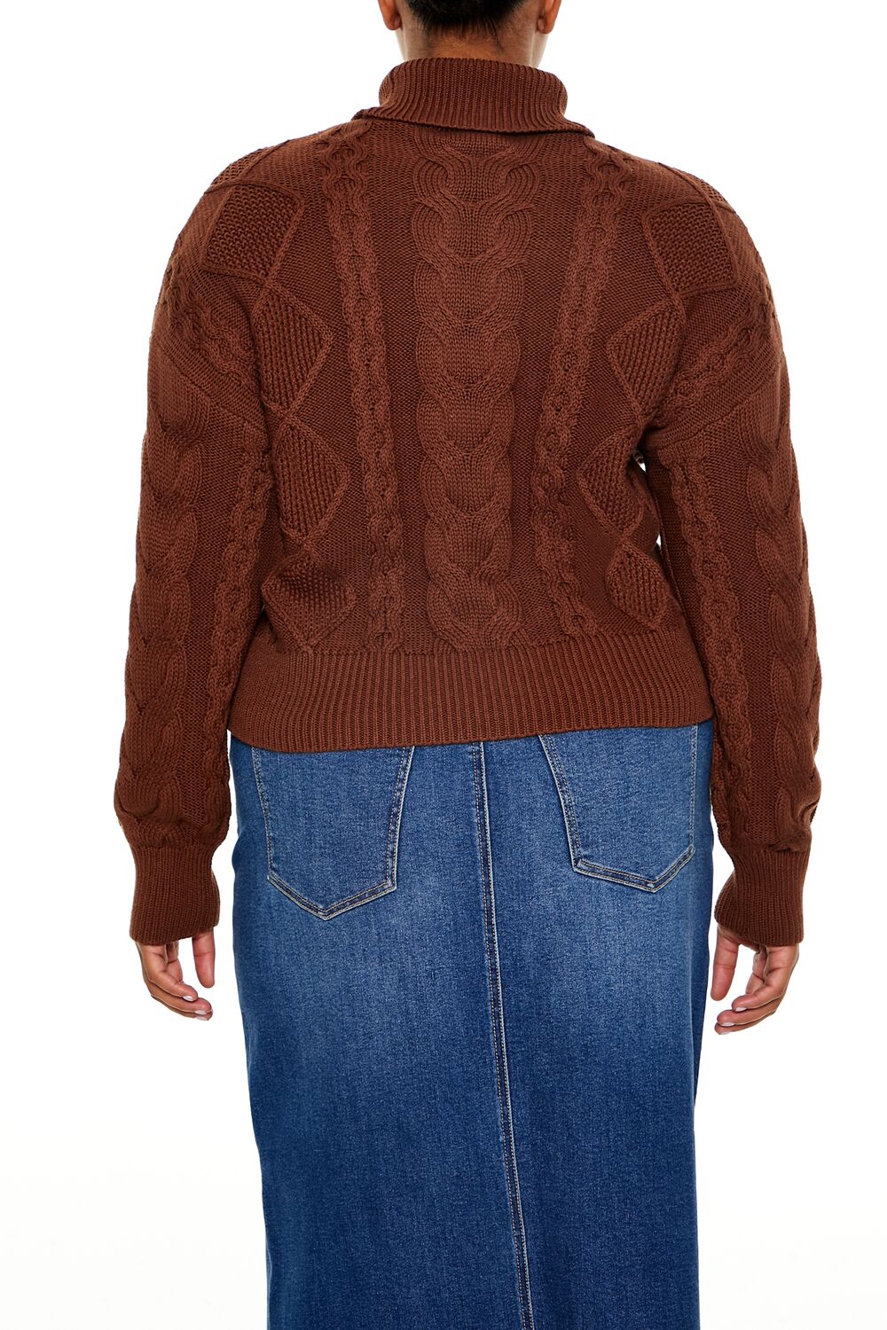 Plus Size Cable Knit Turtleneck Sweater - Image 5