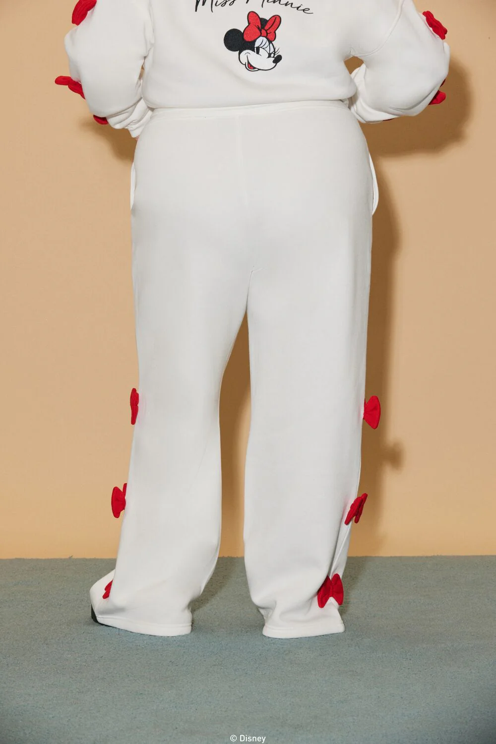 Plus Size Disney Minnie Mouse Bow Sweatpants - Image 5