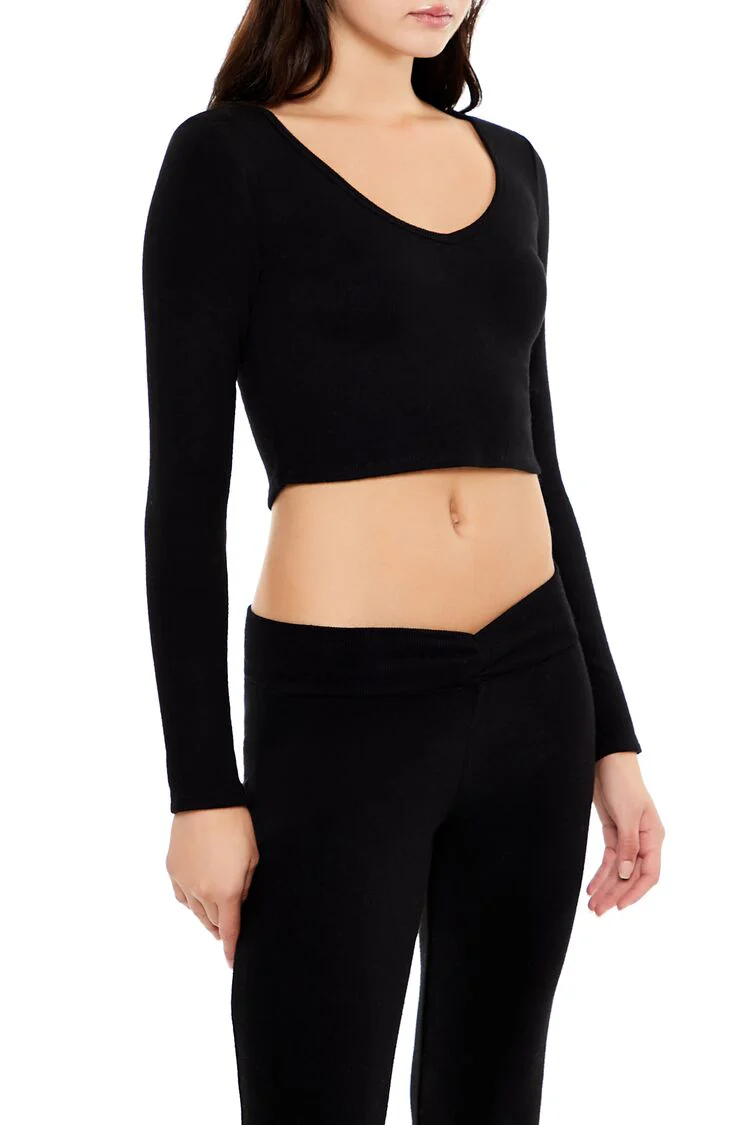 V-Neck Long-Sleeve Crop Top - Image 4