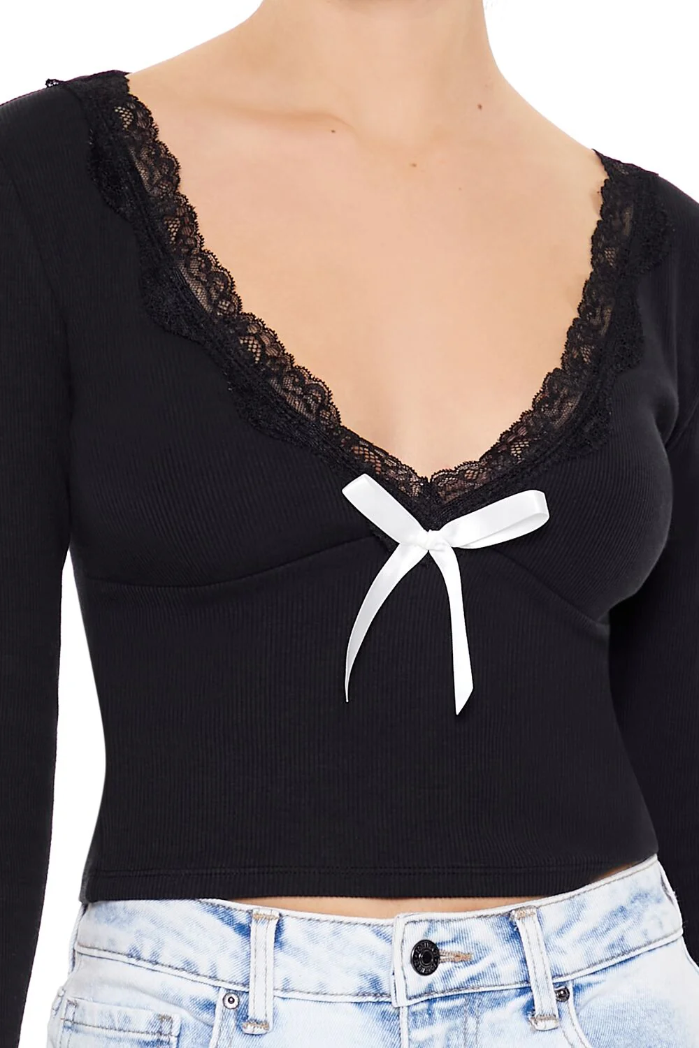 Lace-Trim Plunging Bow Crop Top - Image 3