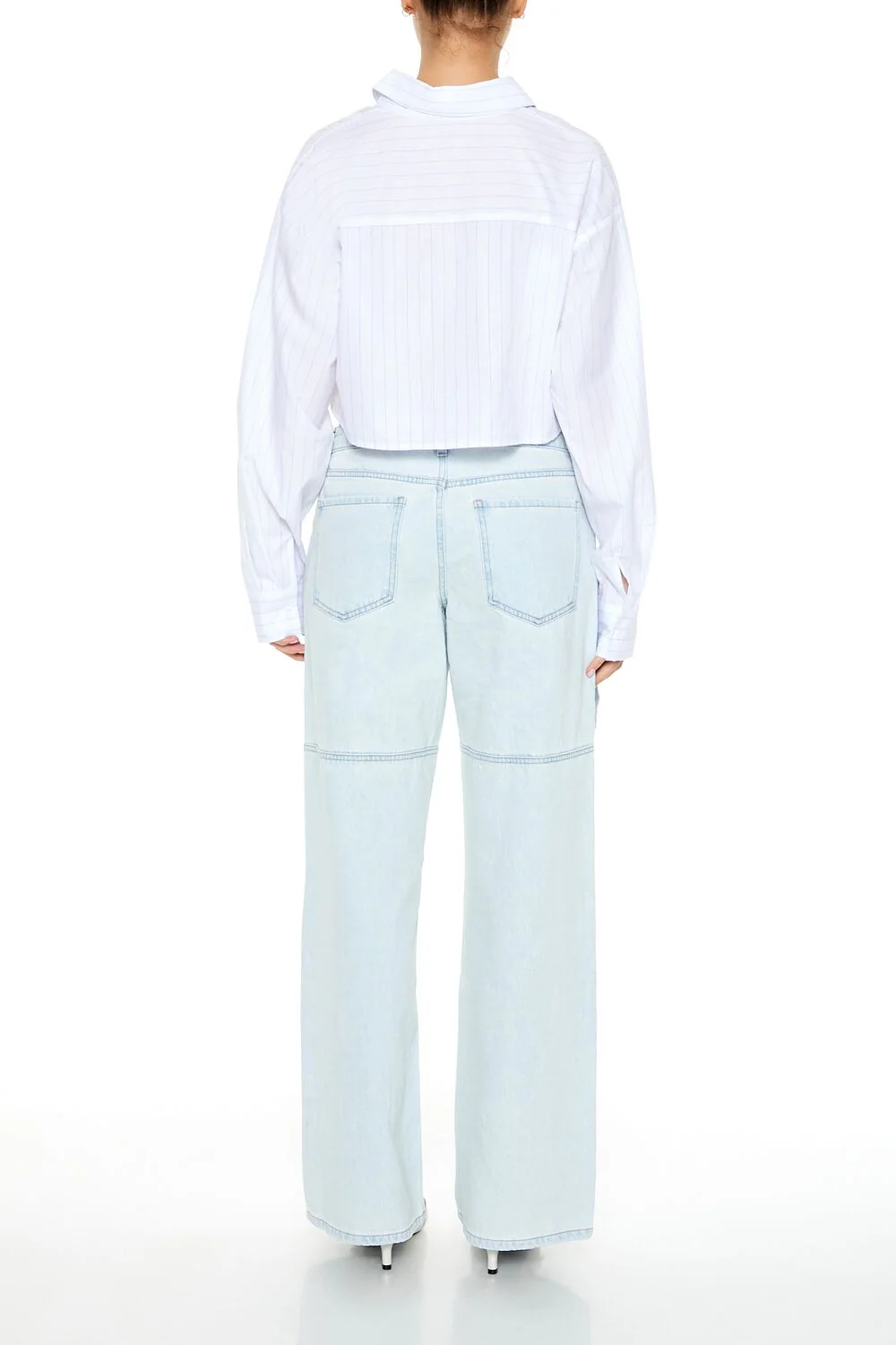 Buckled Low-Rise Baggy Jeans - Image 4
