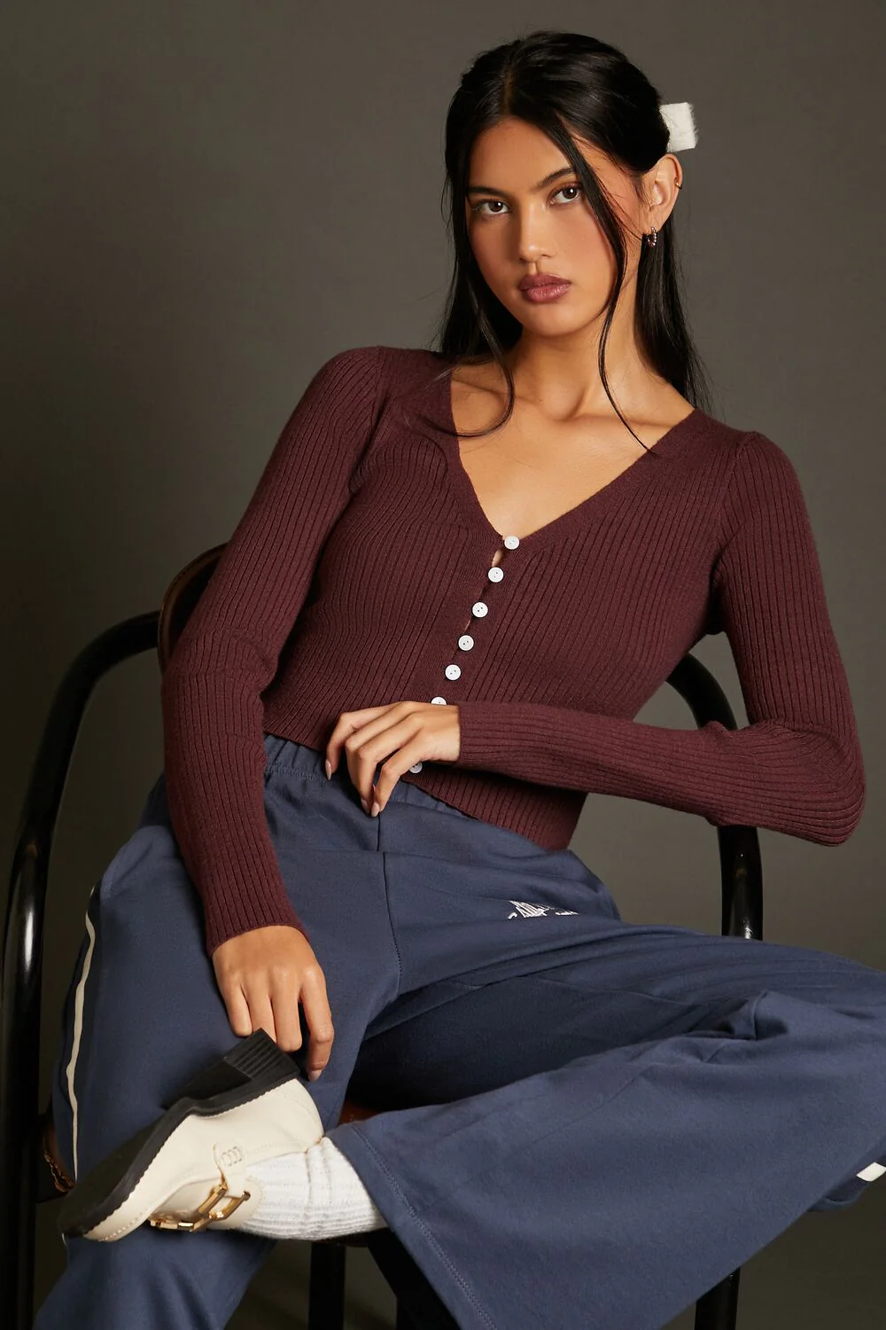 Cropped Cardigan Sweater - Image 11