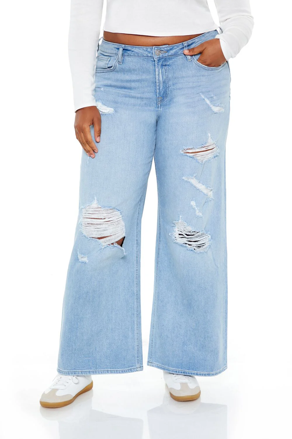 Plus Size Destroyed Baggy Jeans - Image 2