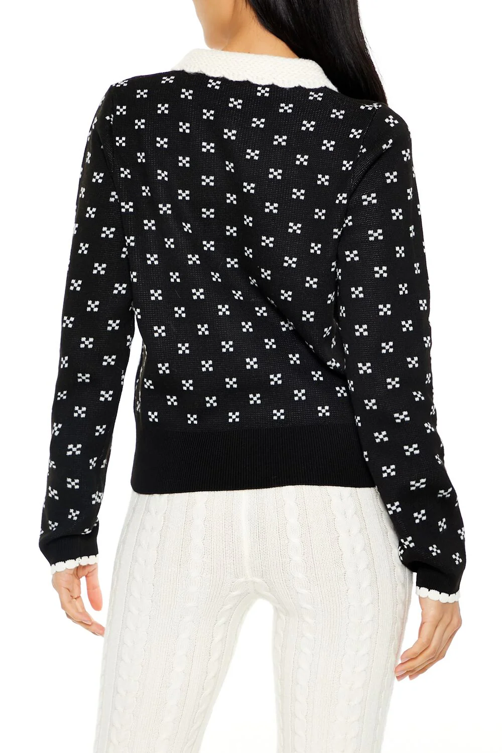 Contrast-Collar Geometric Cardigan Sweater - Image 10