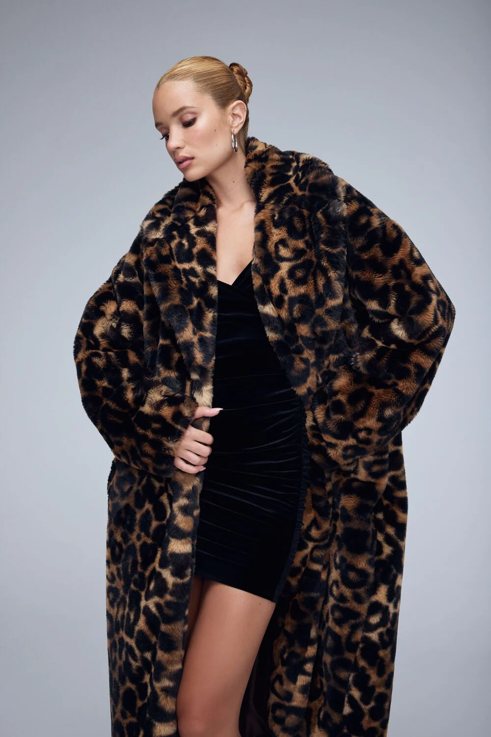 Faux Fur Leopard Print Coat - Image 4