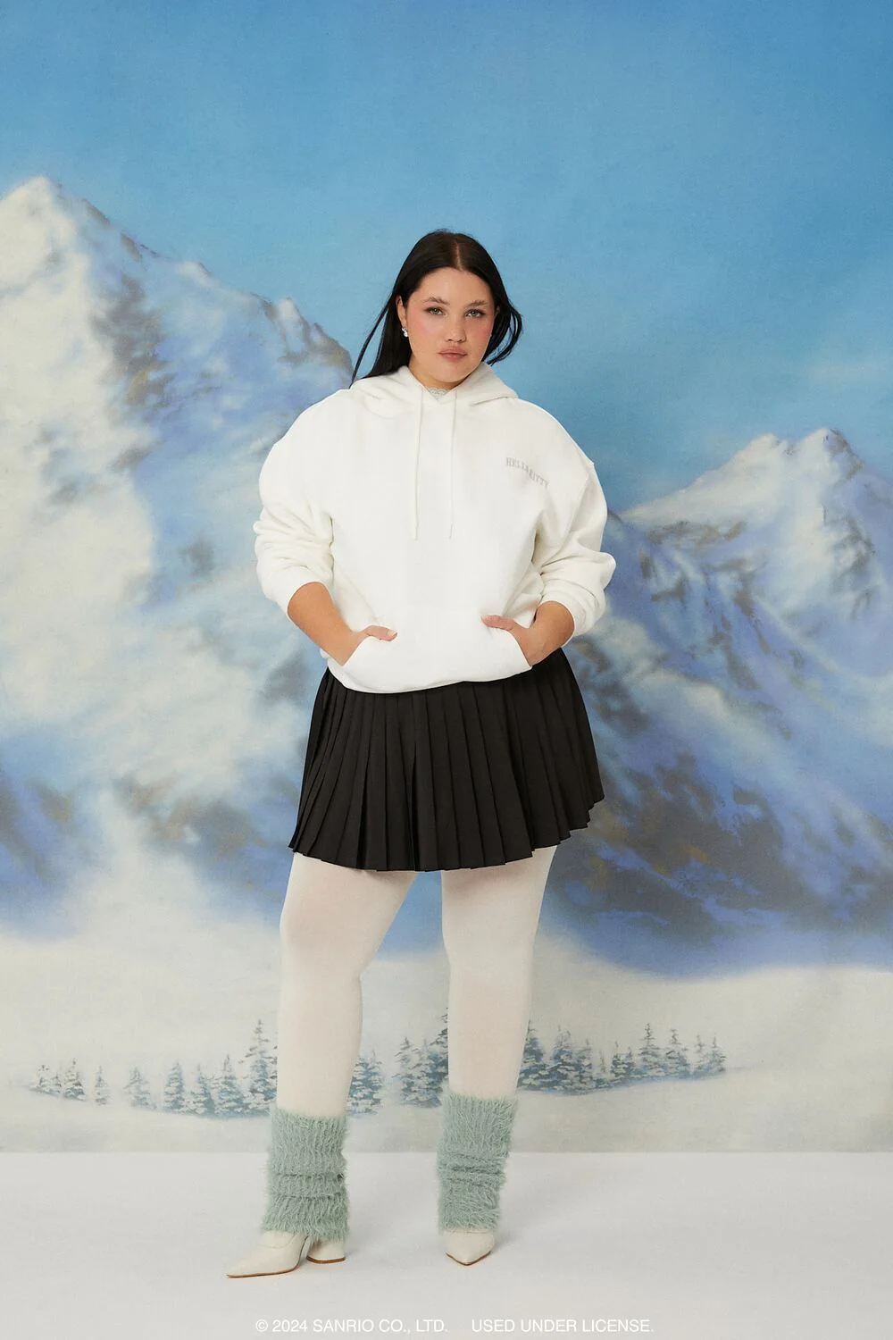 Plus Size Hello Kitty Rose Hoodie - Image 2